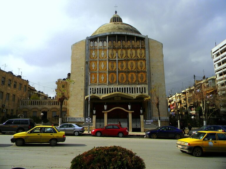 Cathedral_of_Our_Lady_of_Assumption,_Aleppo_(1)